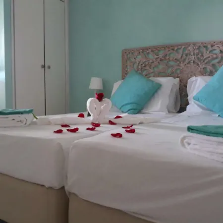 Tiffany Ocean Apartman *